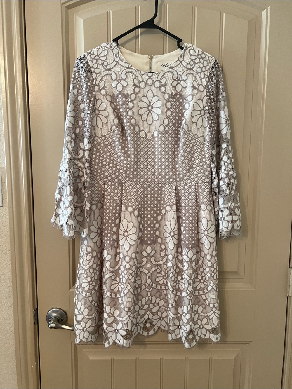 Eliza J Cream Floral Lace Dress